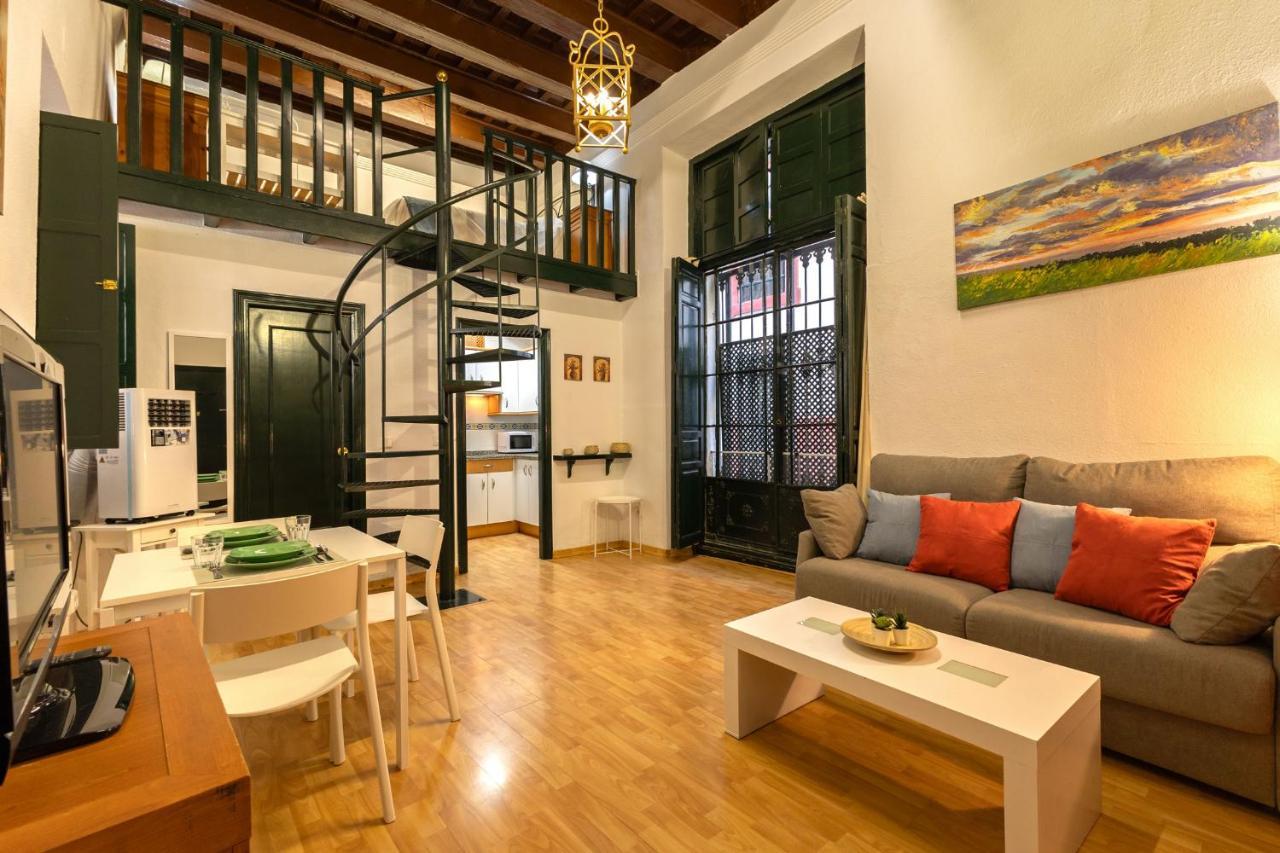 Apartamento Siglo De Oro セビリア エクステリア 写真